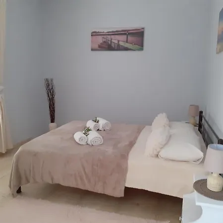 Apartment Dionysos *