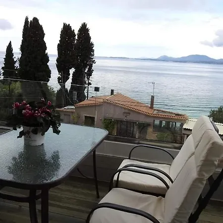 Apartment Dionysos Glyfa