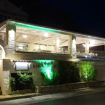 Dionysos Apartmán Glyfa