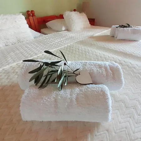 Apartment Dionysos Glyfa