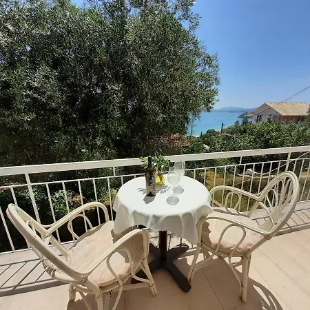 Apartment Dionysos Glyfa