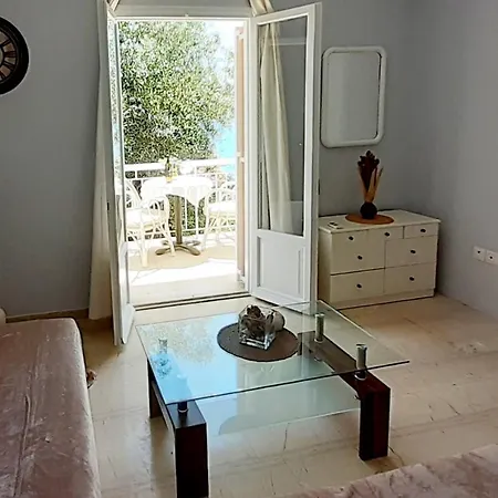 Apartment Dionysos *
