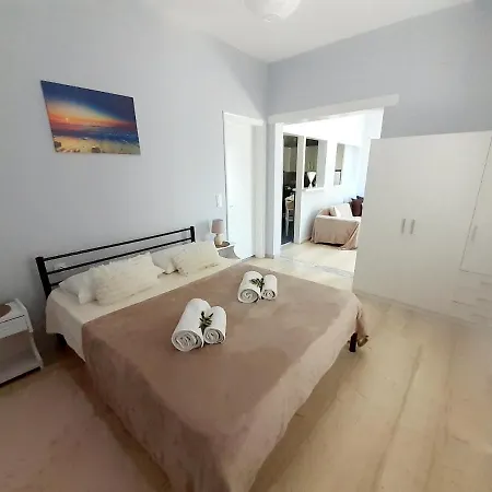 Apartment Dionysos