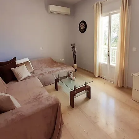 Apartment Dionysos Glyfa